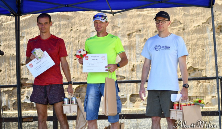 10. fotografia fotogalérie 740. výročie Obce a Ozdínske jamy a vrchy 2019