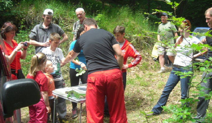 9. fotografia fotogalérie MDD - Turistický výstup na Vrch Hrad Ozdín