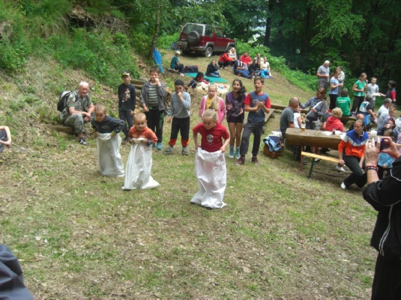 MDD - Turistický výstup na Vrch Hrad Ozdín