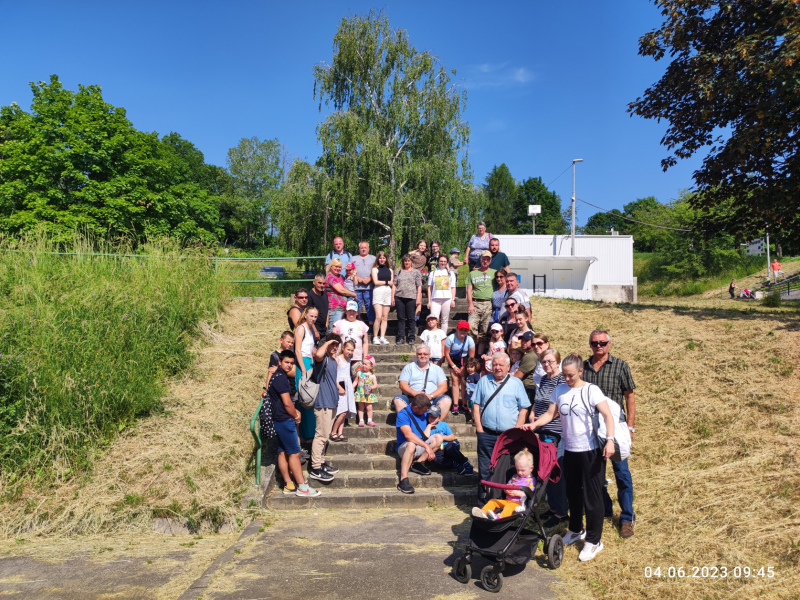 MDD - výlet v ZOO Bojnice Dňa 4.6.2023 starosta obce pri príležitosti MDD zorganizoval výlet do ZOO v Bojniciach. Počasie nám prialo, deťom sa veľmi páčilo a to je najdôležitejšie.